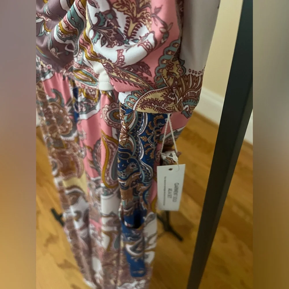 VENUS Paisley Print Jumpsuit | M | NWT - Picture 8 of 10
